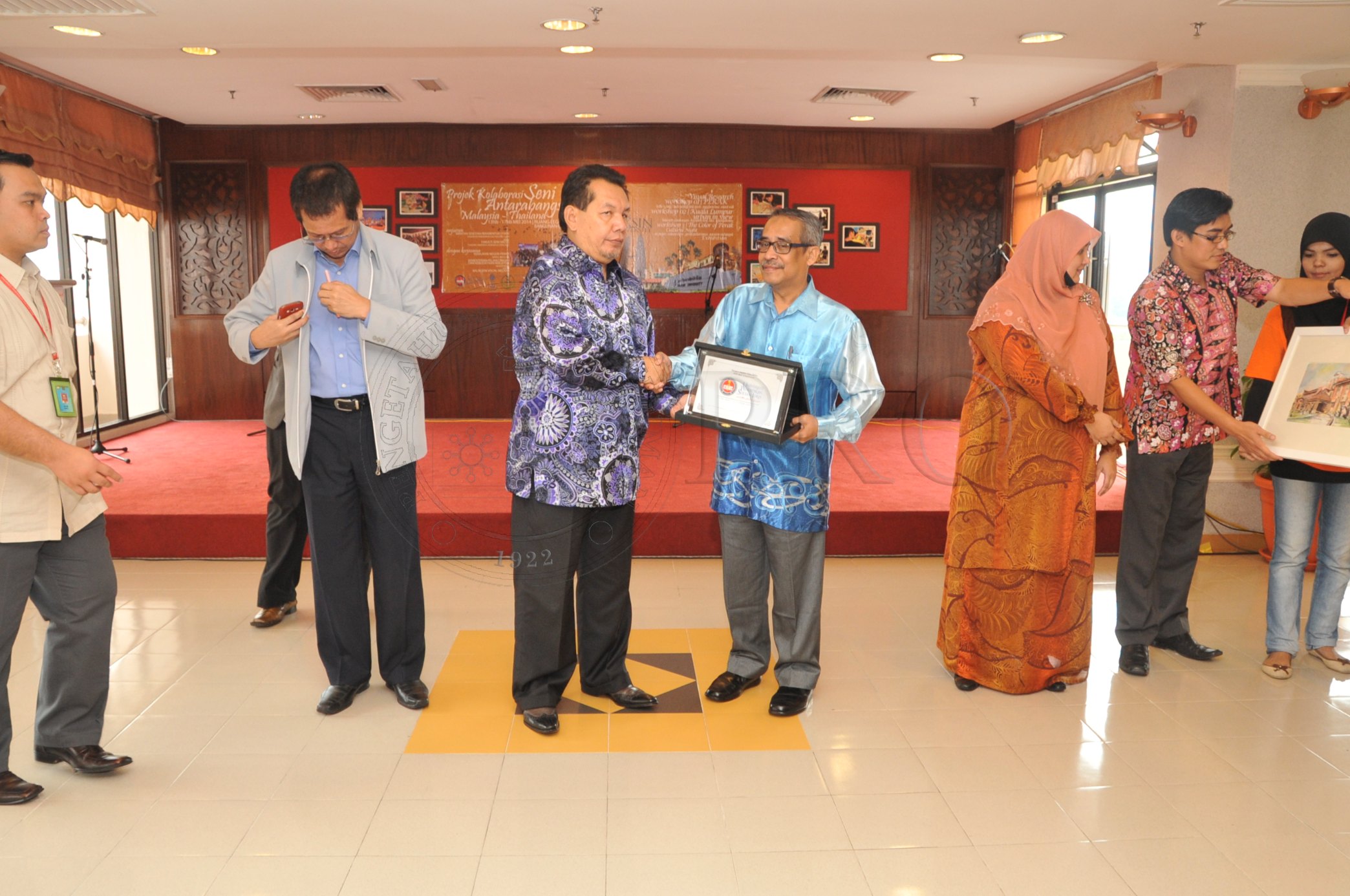 PRO 14 45 THAKSIN PRO 5783